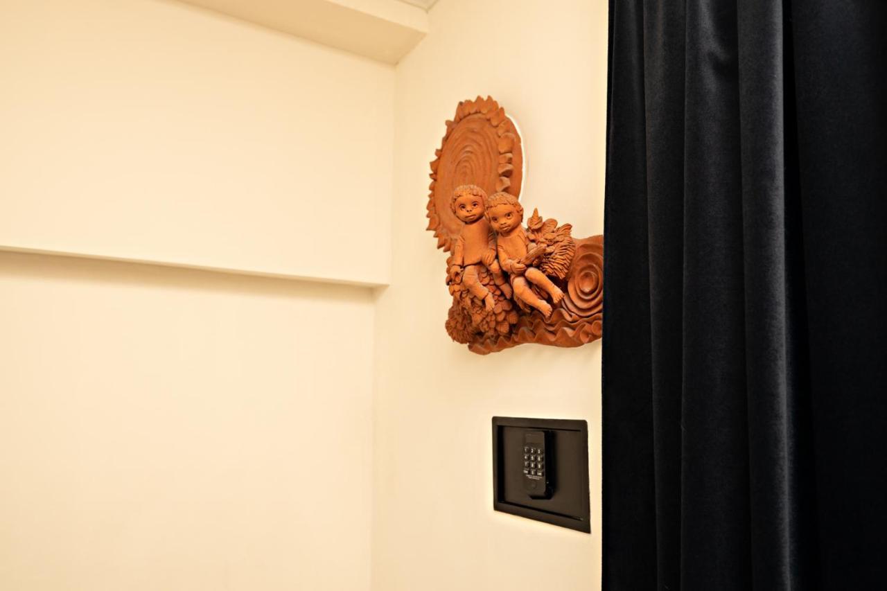 Luxury Rooms แอนต์เวิร์ป ภายนอก รูปภาพ